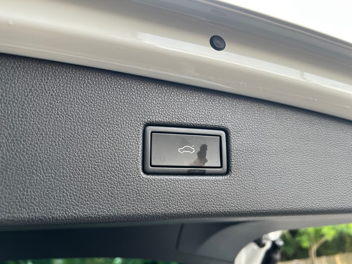 TSI EHYBRID DSG