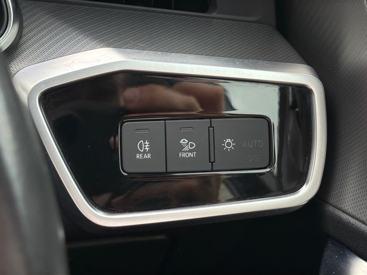 40 TFSI S TRONIC