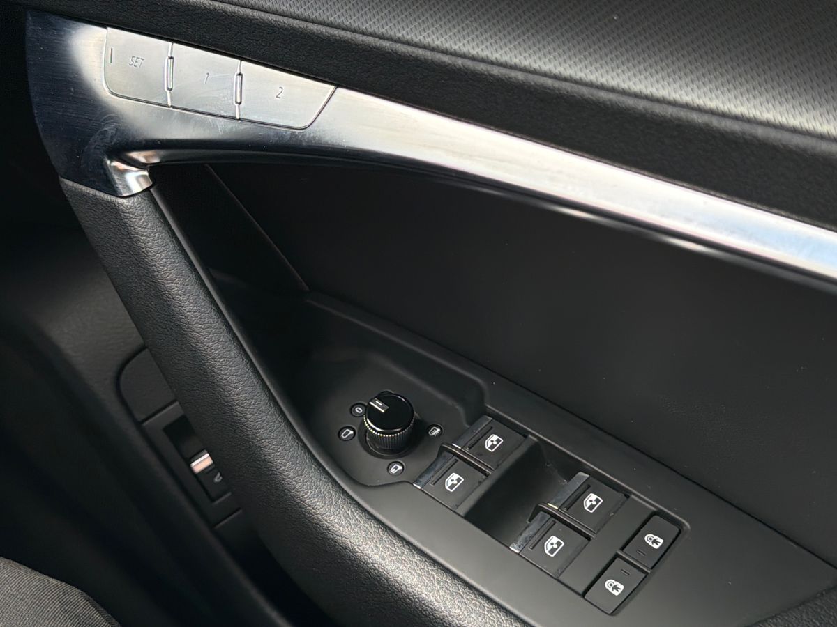 40 TFSI S TRONIC