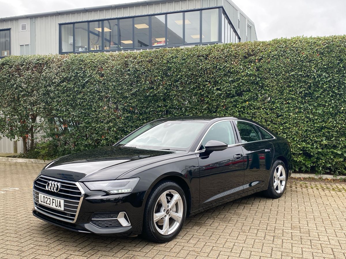 40 TFSI S TRONIC TECH PACK
