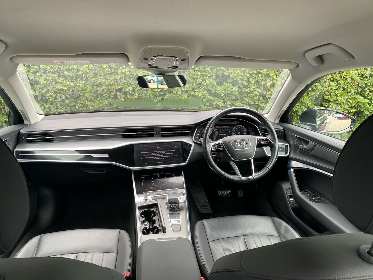 40 TFSI S TRONIC TECH PACK