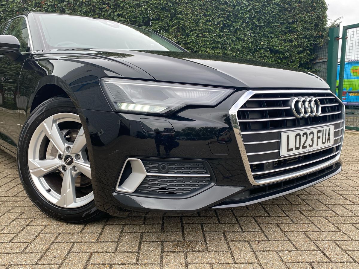 40 TFSI S TRONIC TECH PACK