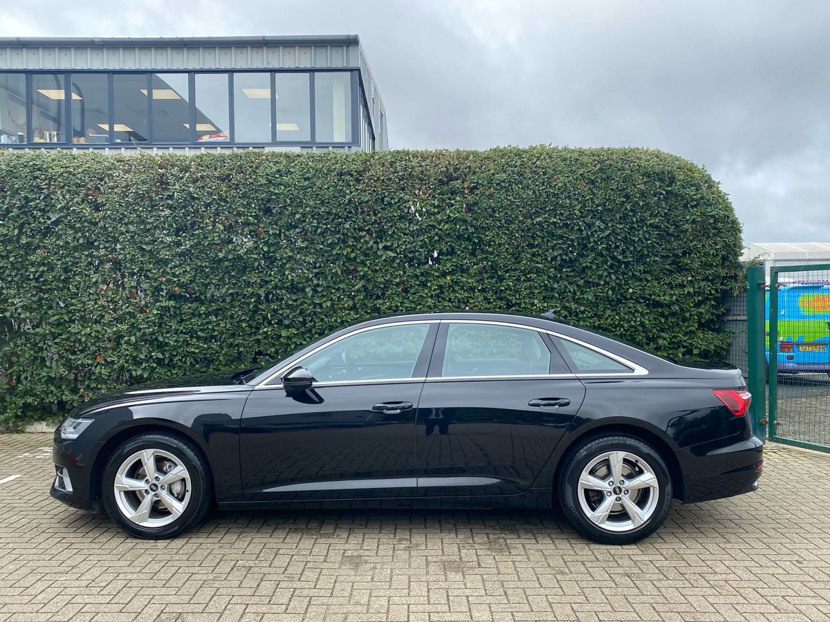 40 TFSI S TRONIC TECH PACK