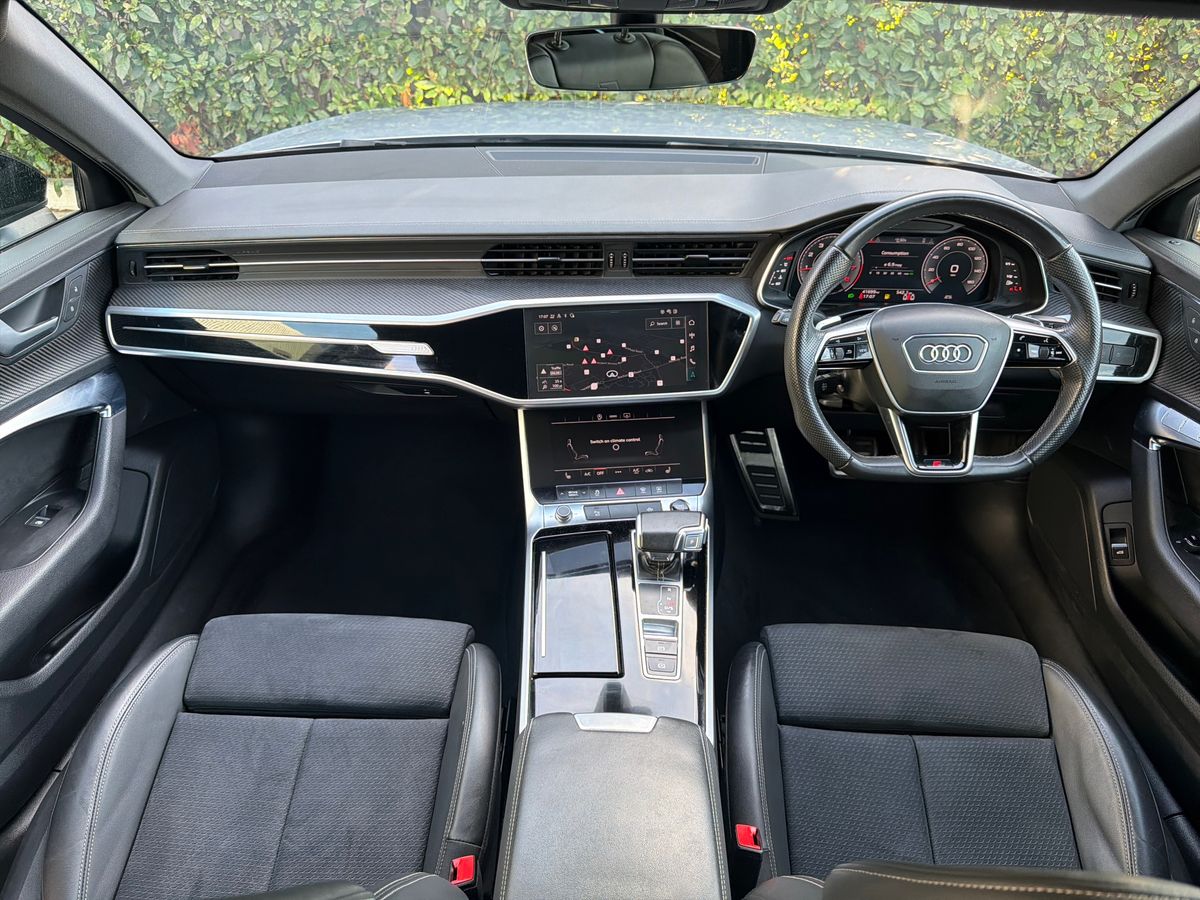 40 TFSI S TRONIC TECH PACK