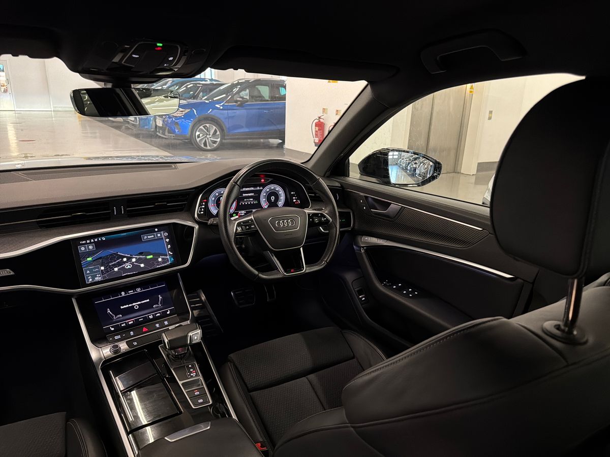 40 TFSI S TRONIC TECH PACK