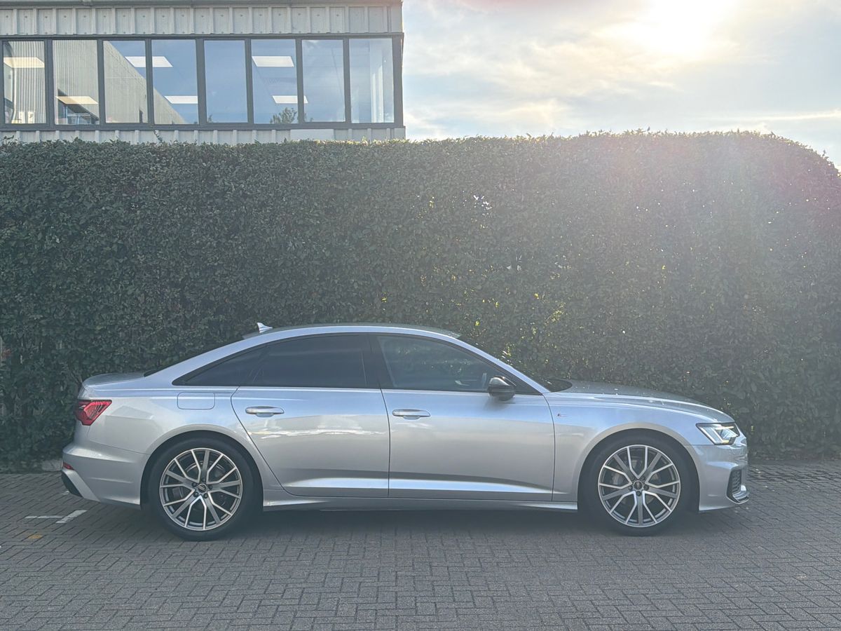 40 TFSI S TRONIC TECH PACK
