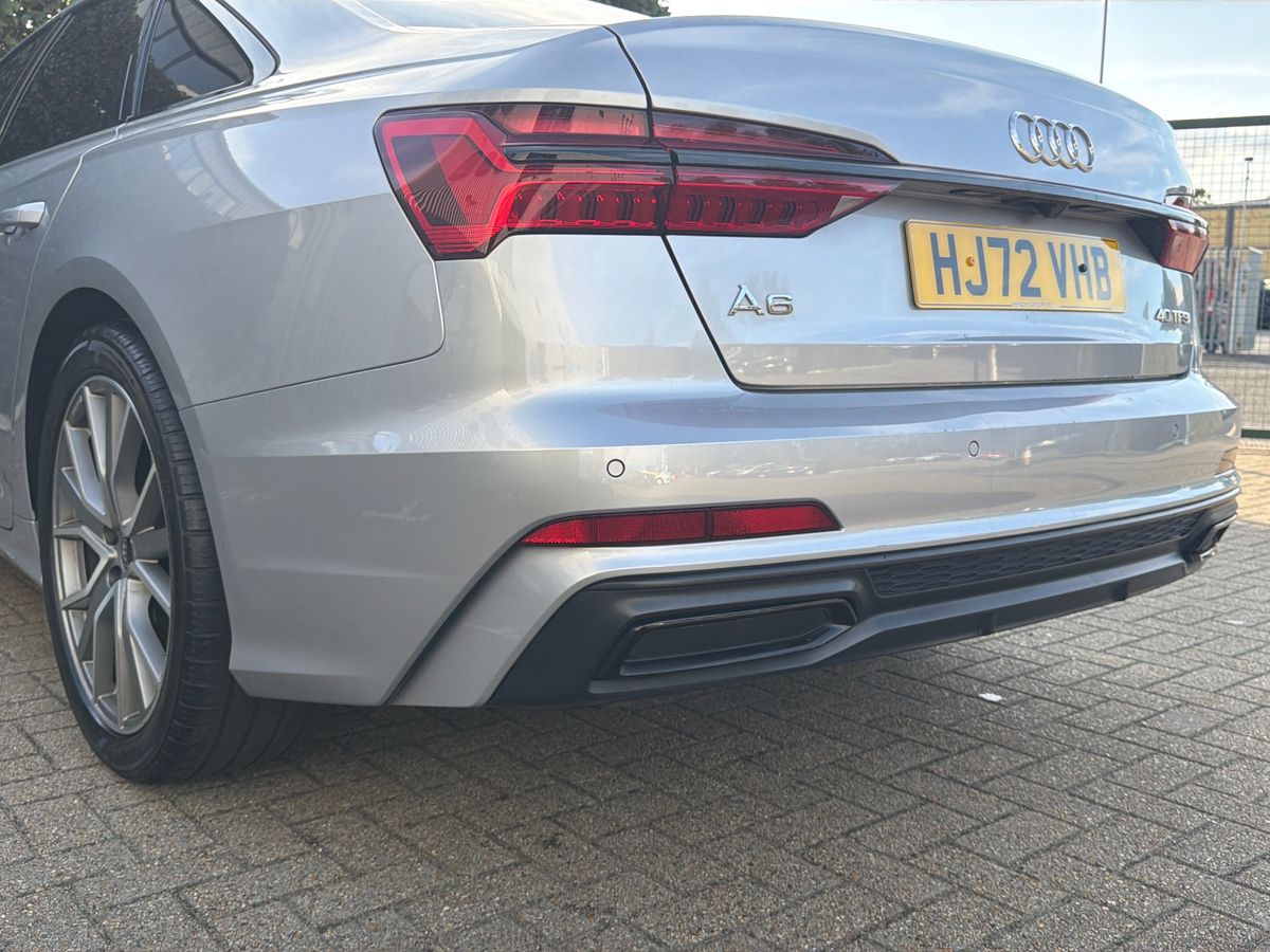 40 TFSI S TRONIC TECH PACK