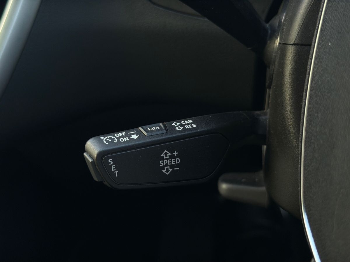 40 TFSI S TRONIC TECH PACK