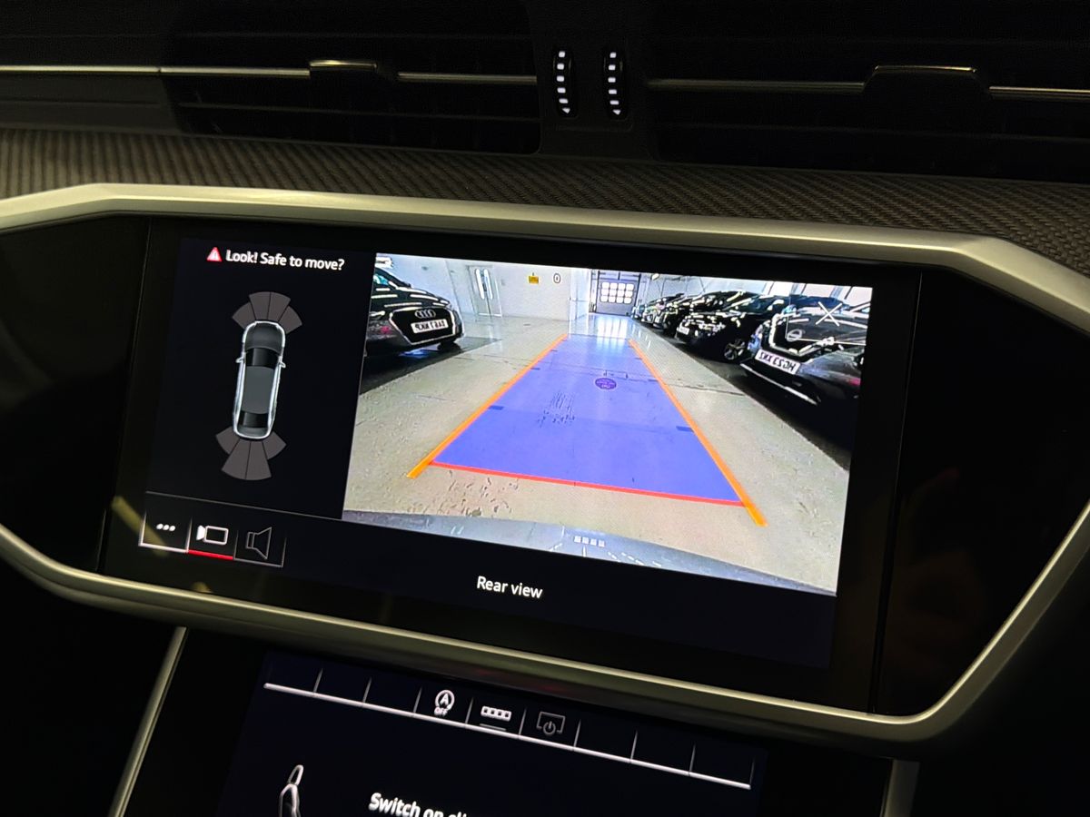 40 TFSI S TRONIC TECH PACK