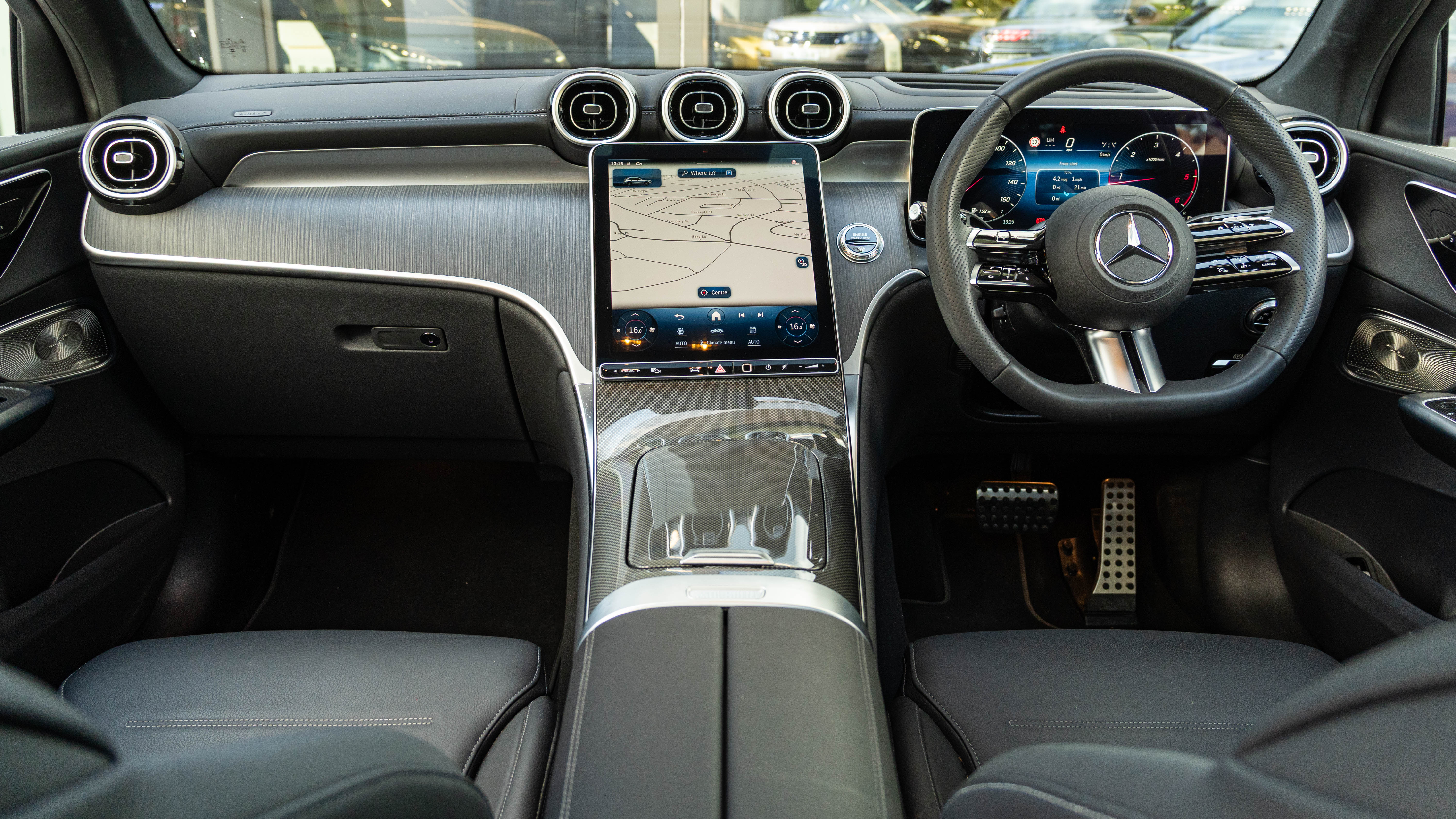 GLC 300D 4MATIC PREMIUM + 9G-TRONIC