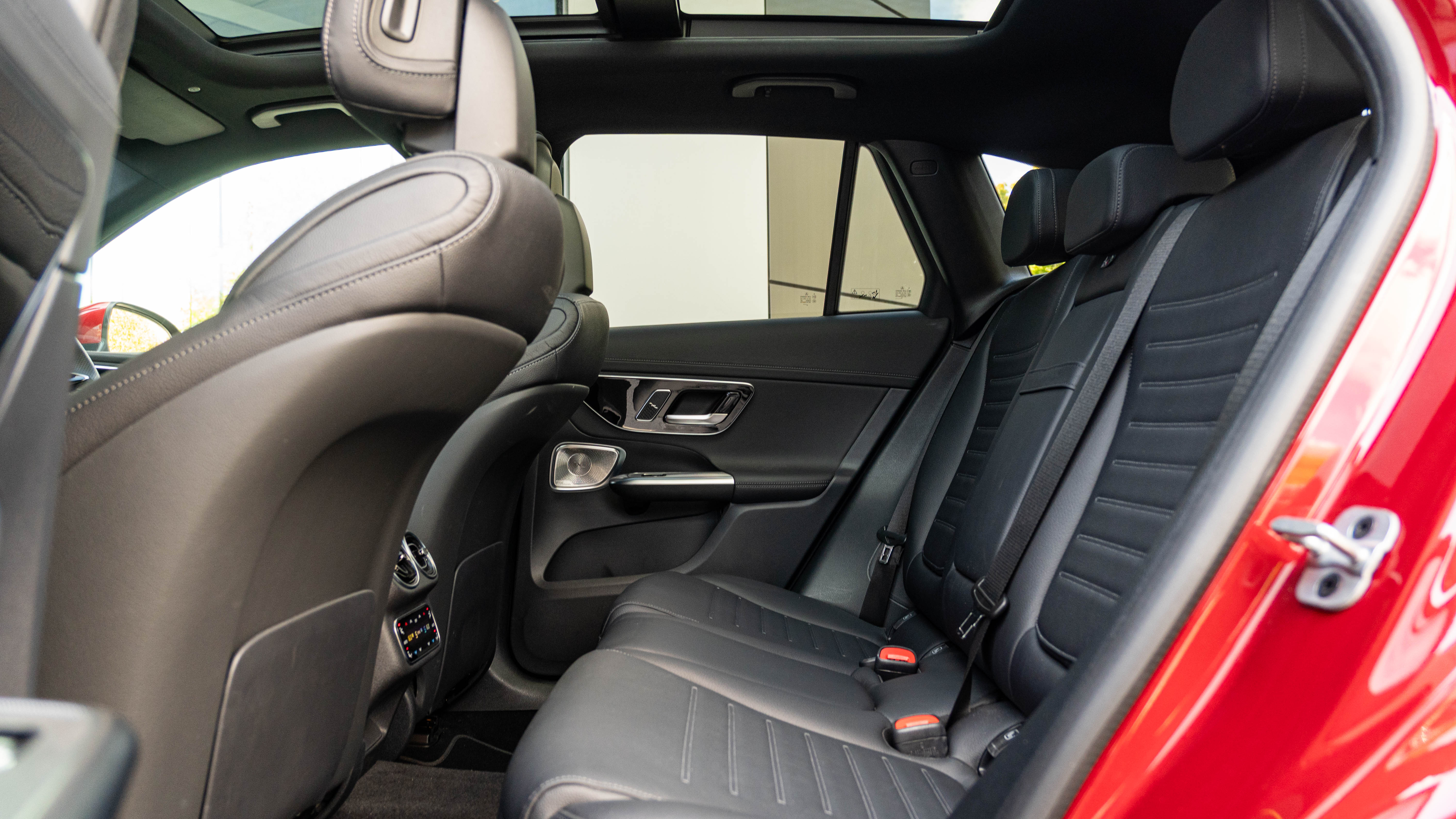 GLC 300D 4MATIC PREMIUM + 9G-TRONIC