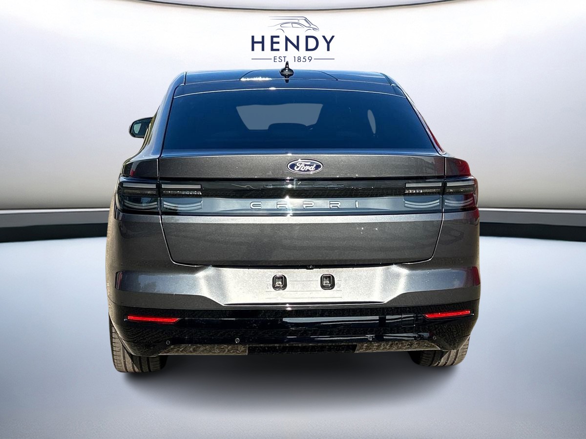 CAPRI PREMIUM 5 DOOR 77KWH EXTENDED RANGE RWD 1 SPEED AUTOMATIC