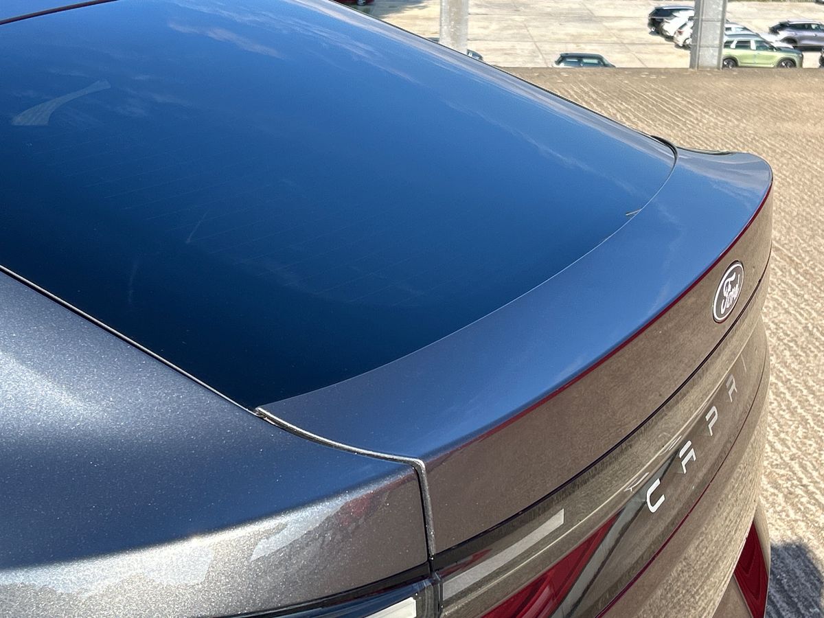 CAPRI PREMIUM 5 DOOR 77KWH EXTENDED RANGE RWD 1 SPEED AUTOMATIC