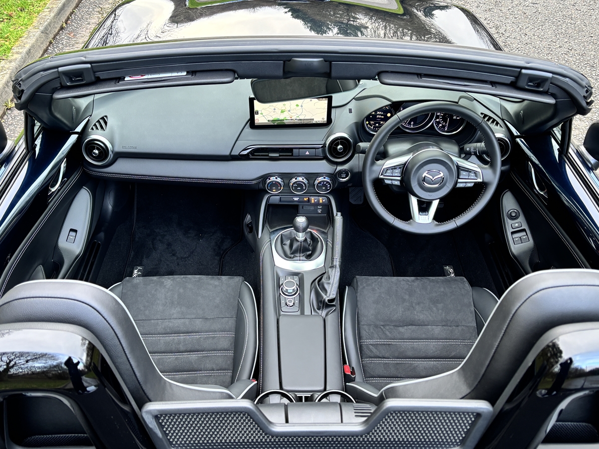 MX-5 2.0 [184] HOMURA 2DR CONVERTIBLE