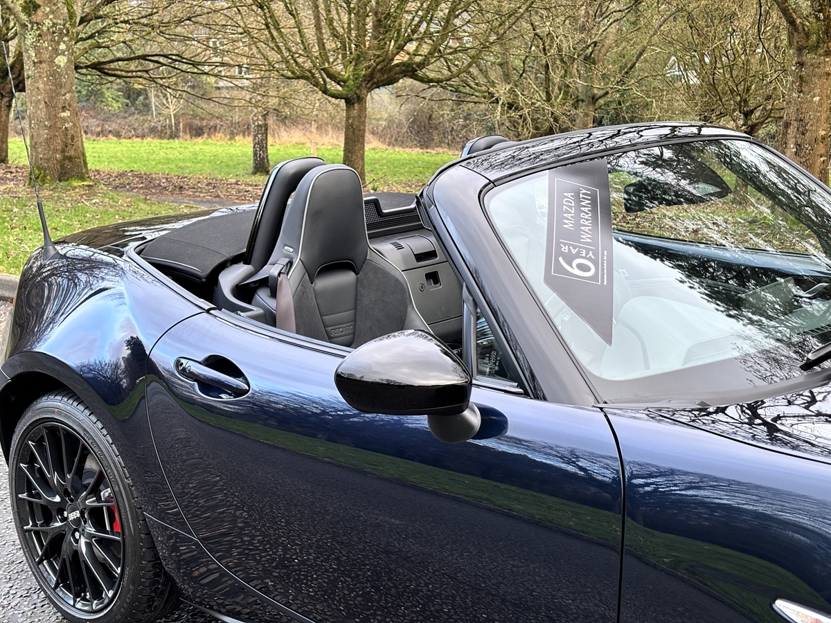 MX-5 2.0 [184] HOMURA 2DR CONVERTIBLE