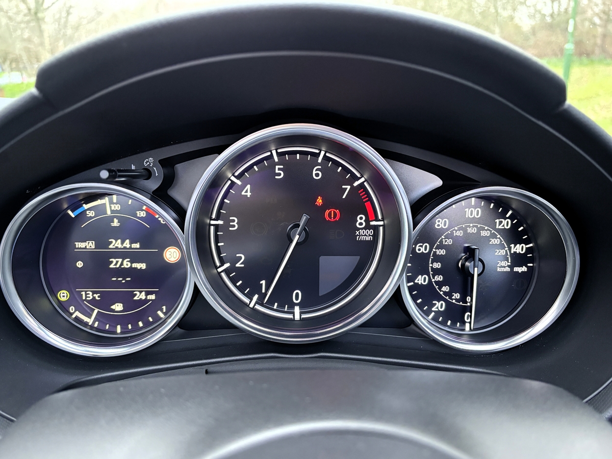 MX-5 2.0 [184] HOMURA 2DR CONVERTIBLE