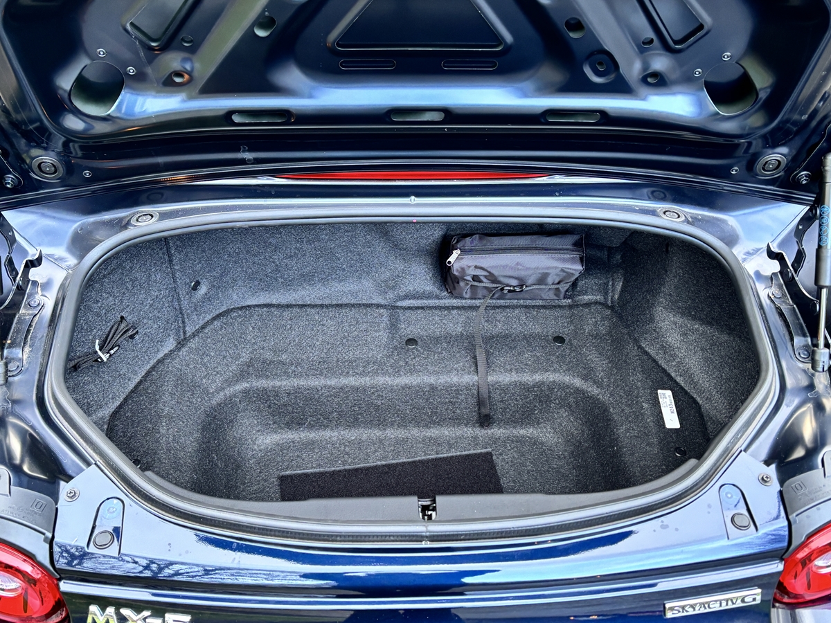 MX-5 2.0 [184] HOMURA 2DR CONVERTIBLE