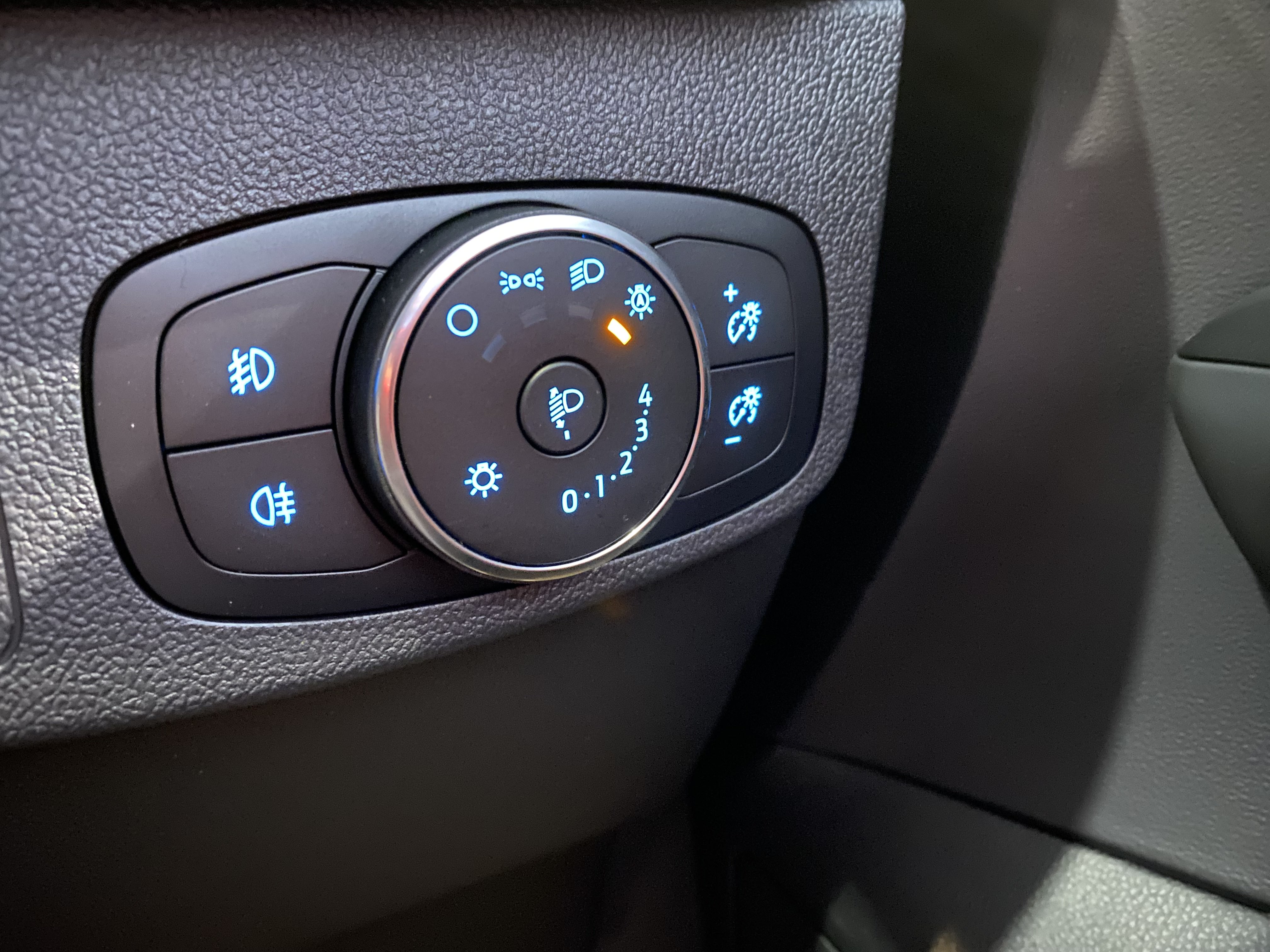 FOCUS ST-LINE 5 DOOR 1.0L ECOBOOST 125PS MHEV FWD 6 SPEED MANUAL