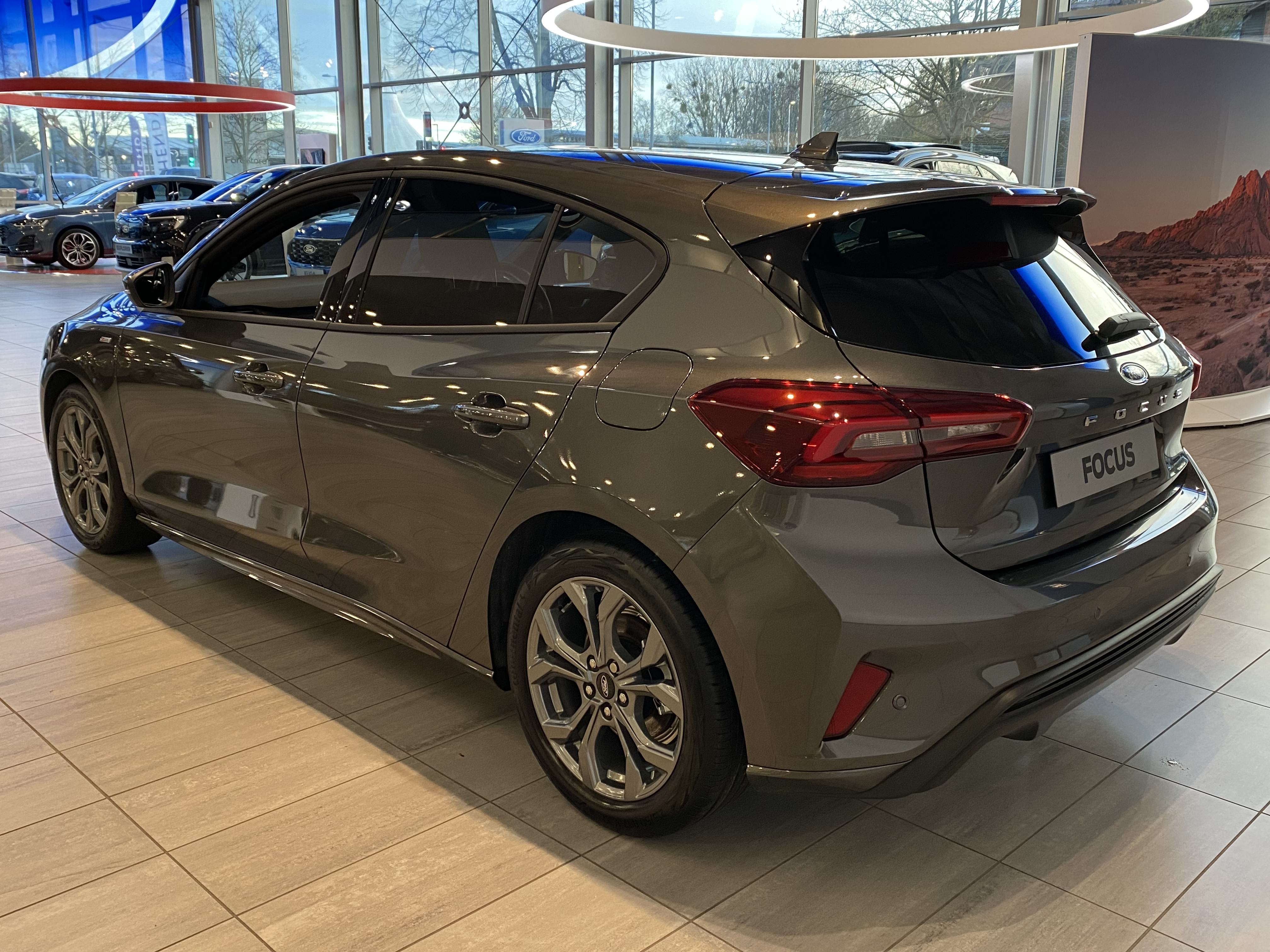 FOCUS ST-LINE 5 DOOR 1.0L ECOBOOST 125PS MHEV FWD 6 SPEED MANUAL