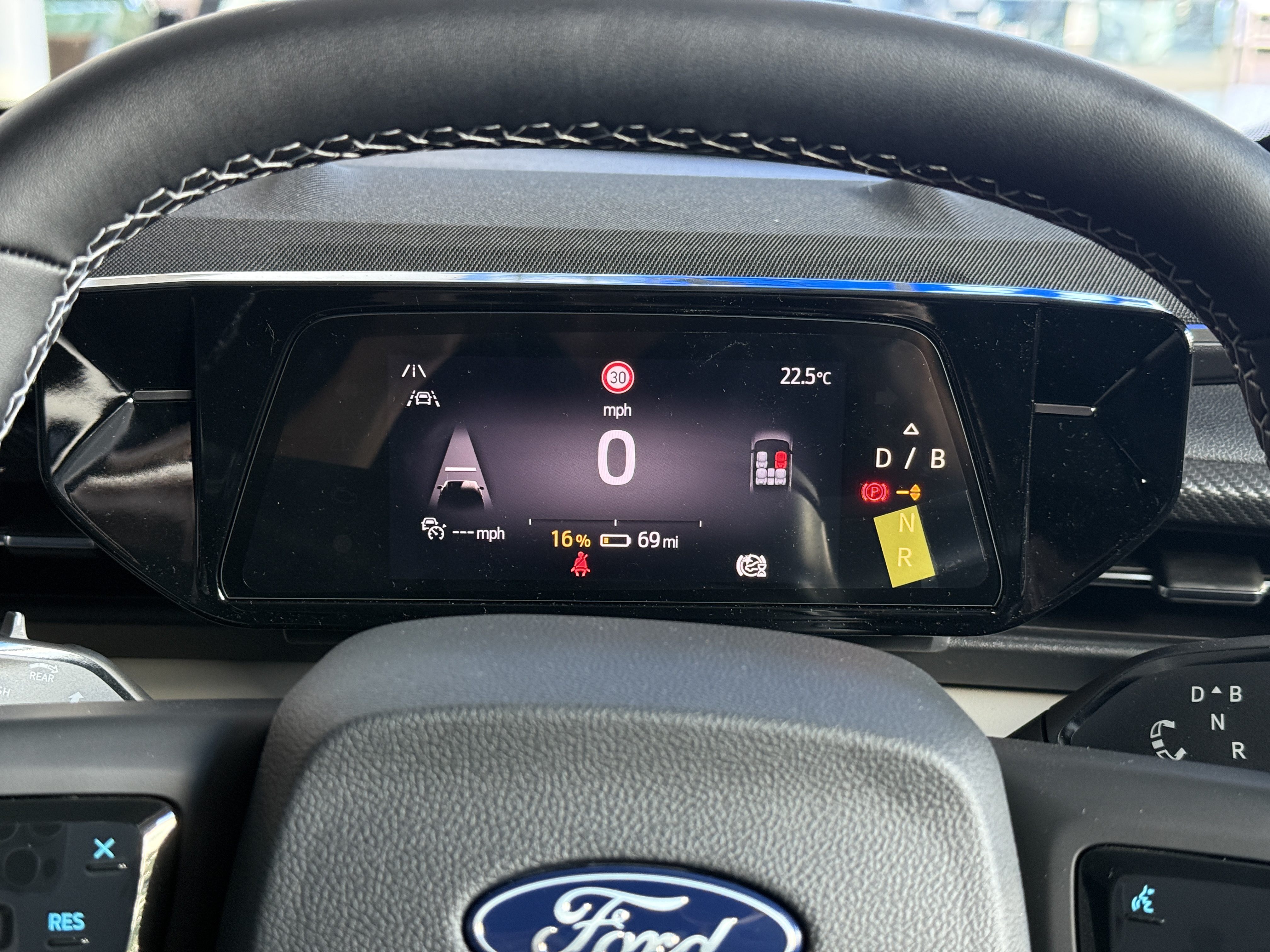 EXPLORER EV PREMIUM 5 DOOR 77KWH EXTENDED RANGE RWD 1 SPEED AUTOMATIC