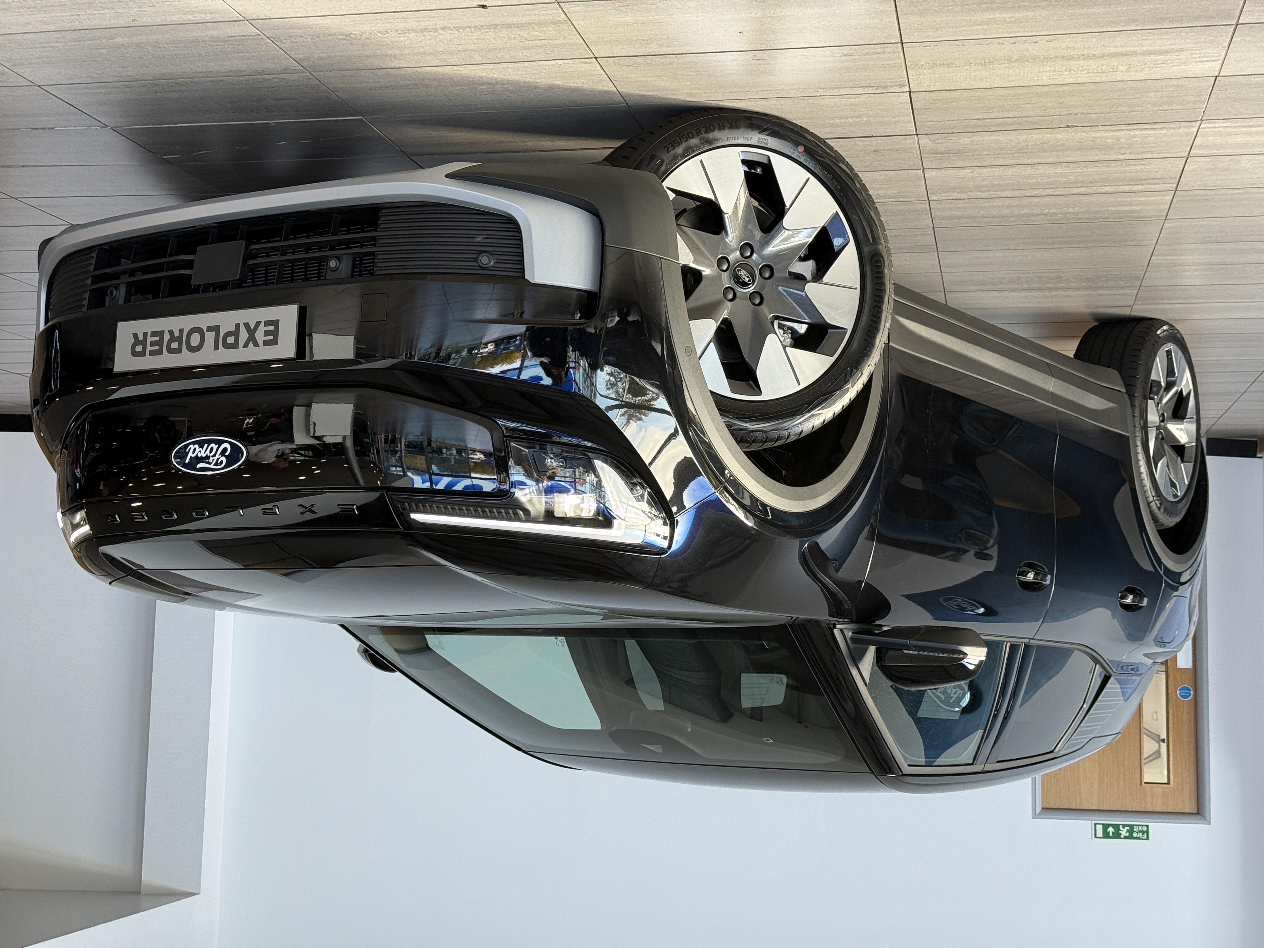 EXPLORER EV PREMIUM 5 DOOR 77KWH EXTENDED RANGE RWD 1 SPEED AUTOMATIC