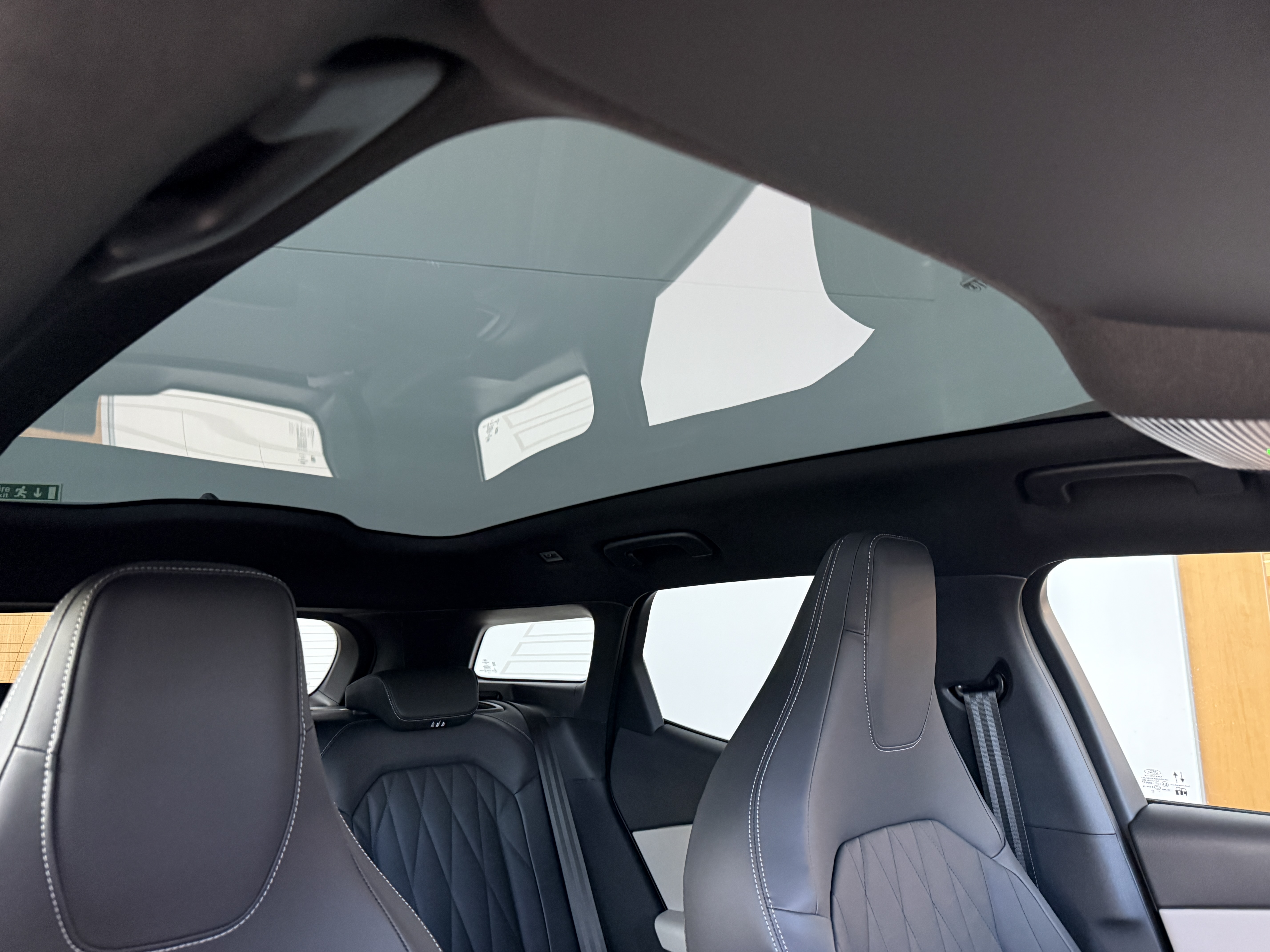 EXPLORER EV PREMIUM 5 DOOR 77KWH EXTENDED RANGE RWD 1 SPEED AUTOMATIC