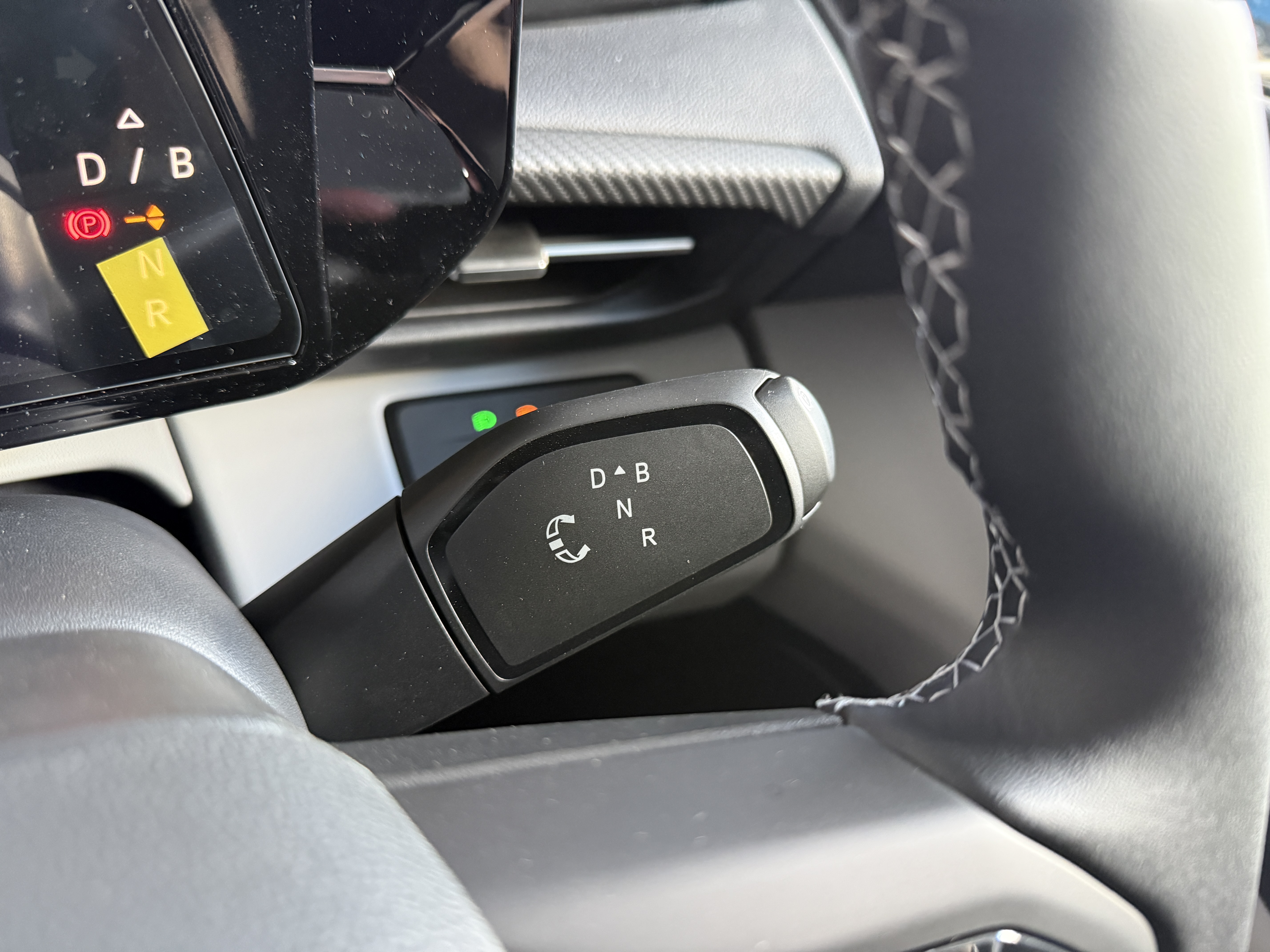 EXPLORER EV PREMIUM 5 DOOR 77KWH EXTENDED RANGE RWD 1 SPEED AUTOMATIC