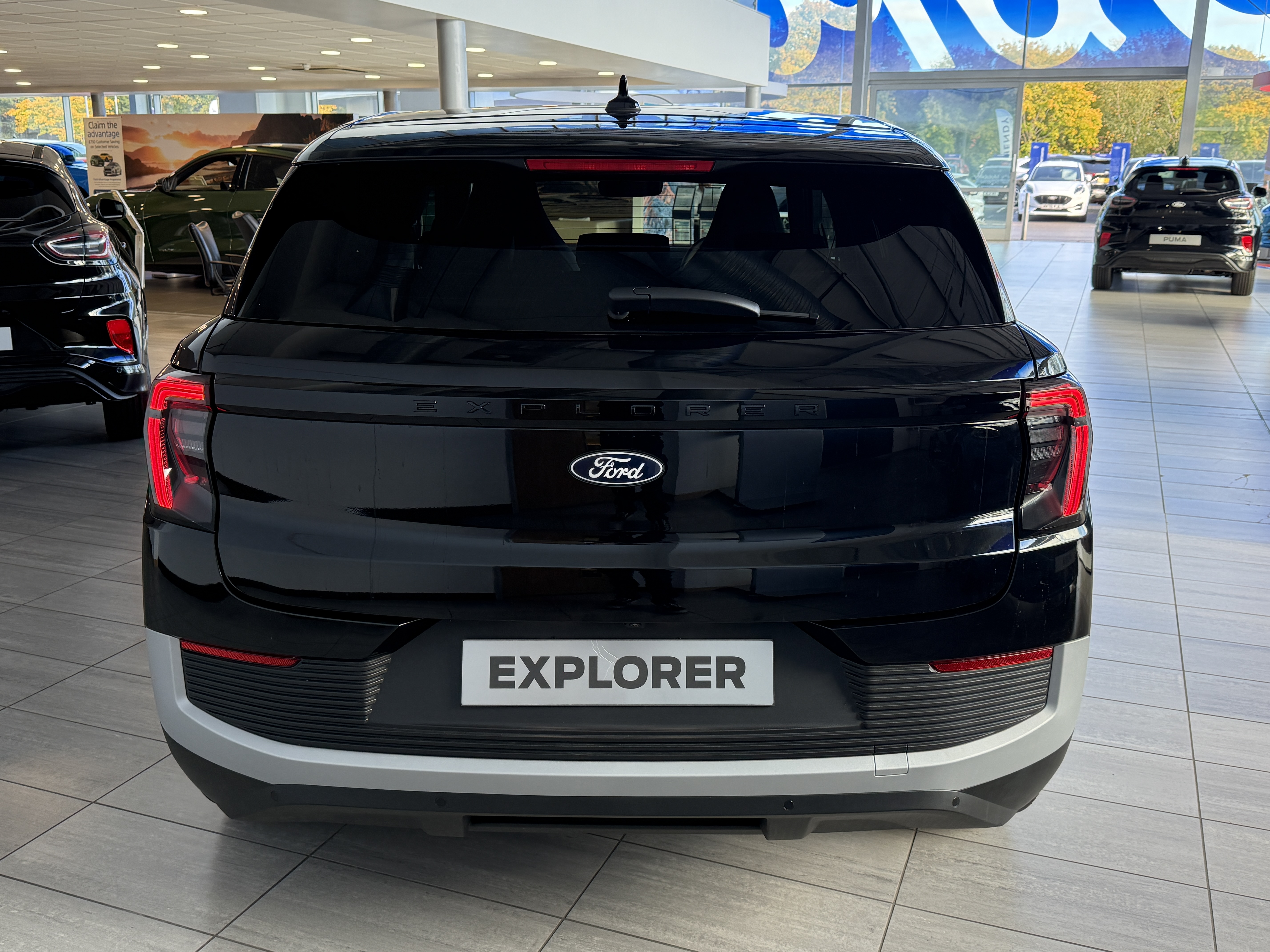 EXPLORER EV PREMIUM 5 DOOR 77KWH EXTENDED RANGE RWD 1 SPEED AUTOMATIC