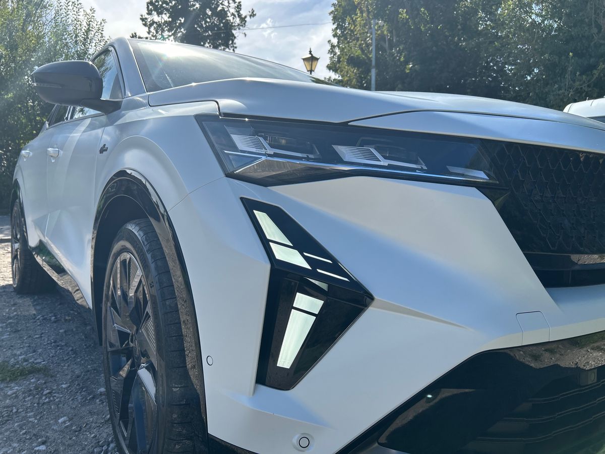 E-TECH FHEV 4C