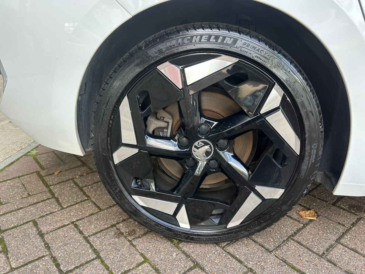 PLUG-IN HYBRID