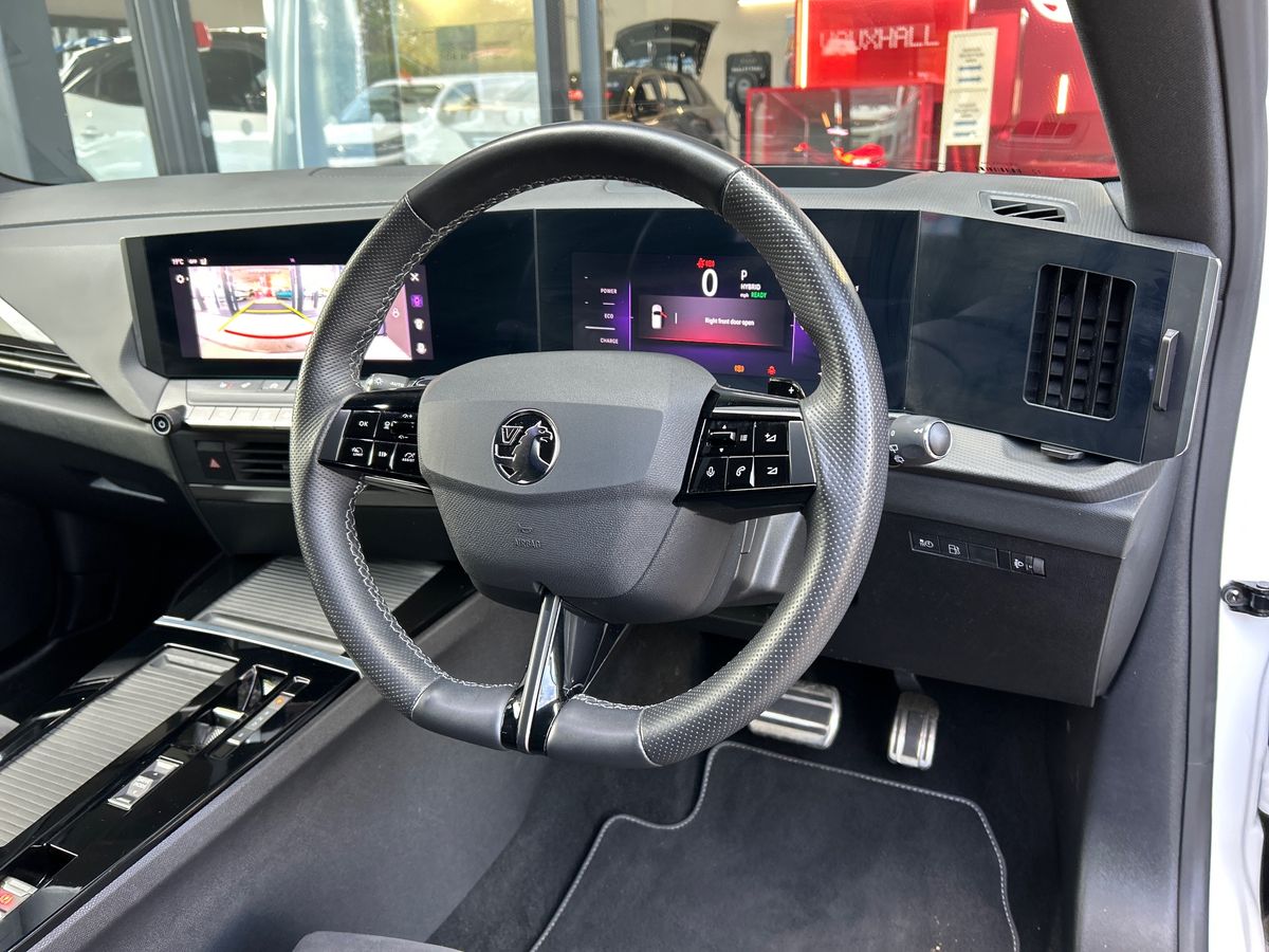 PLUG-IN HYBRID