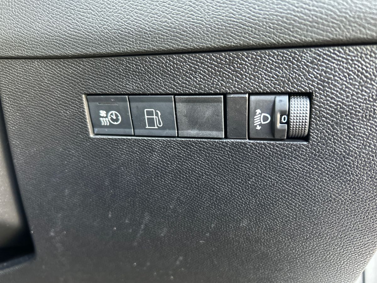 PLUG-IN HYBRID