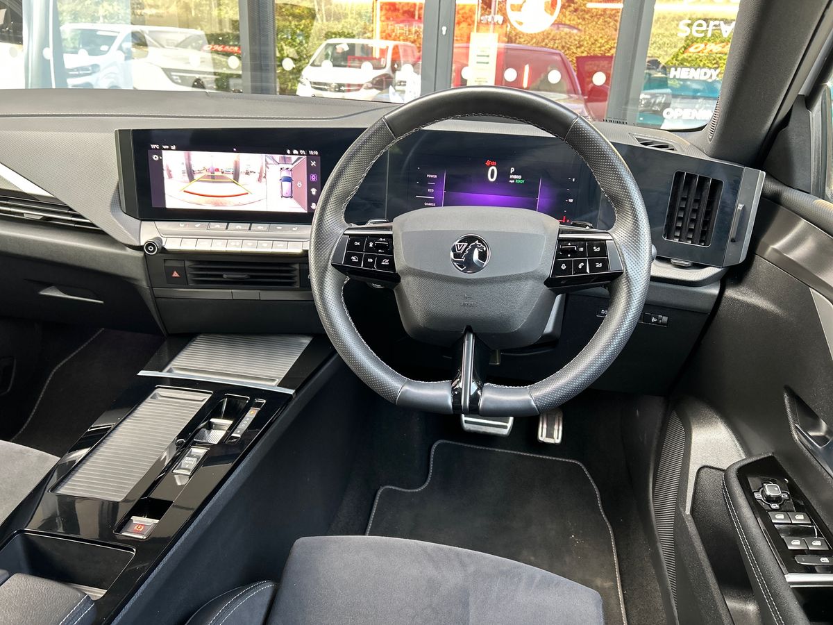 PLUG-IN HYBRID