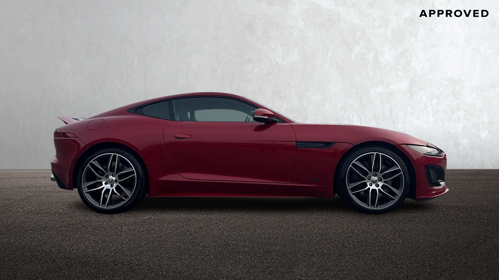 P450 SUPERCHARGED V8 AWD