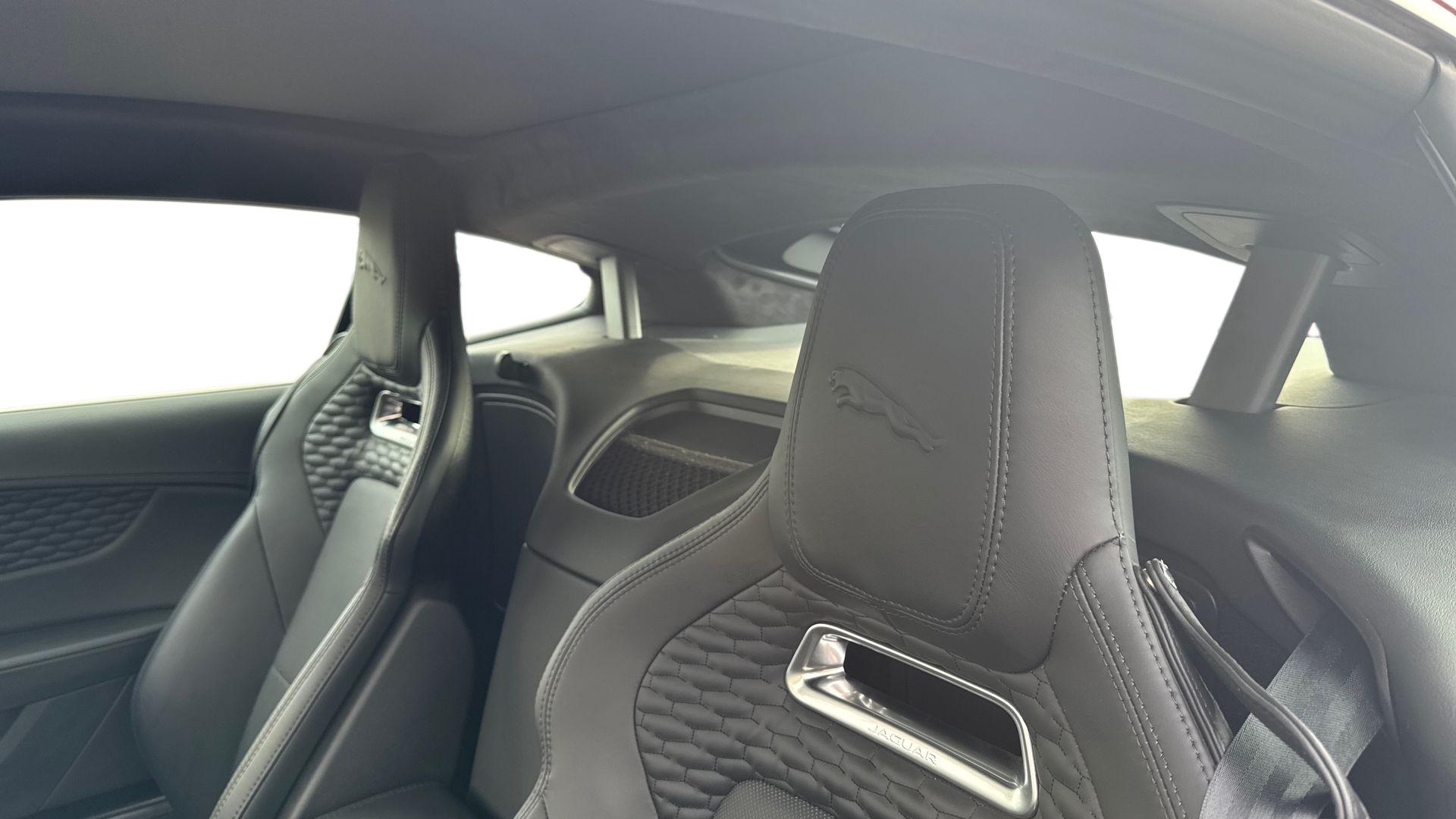 P450 SUPERCHARGED V8 AWD