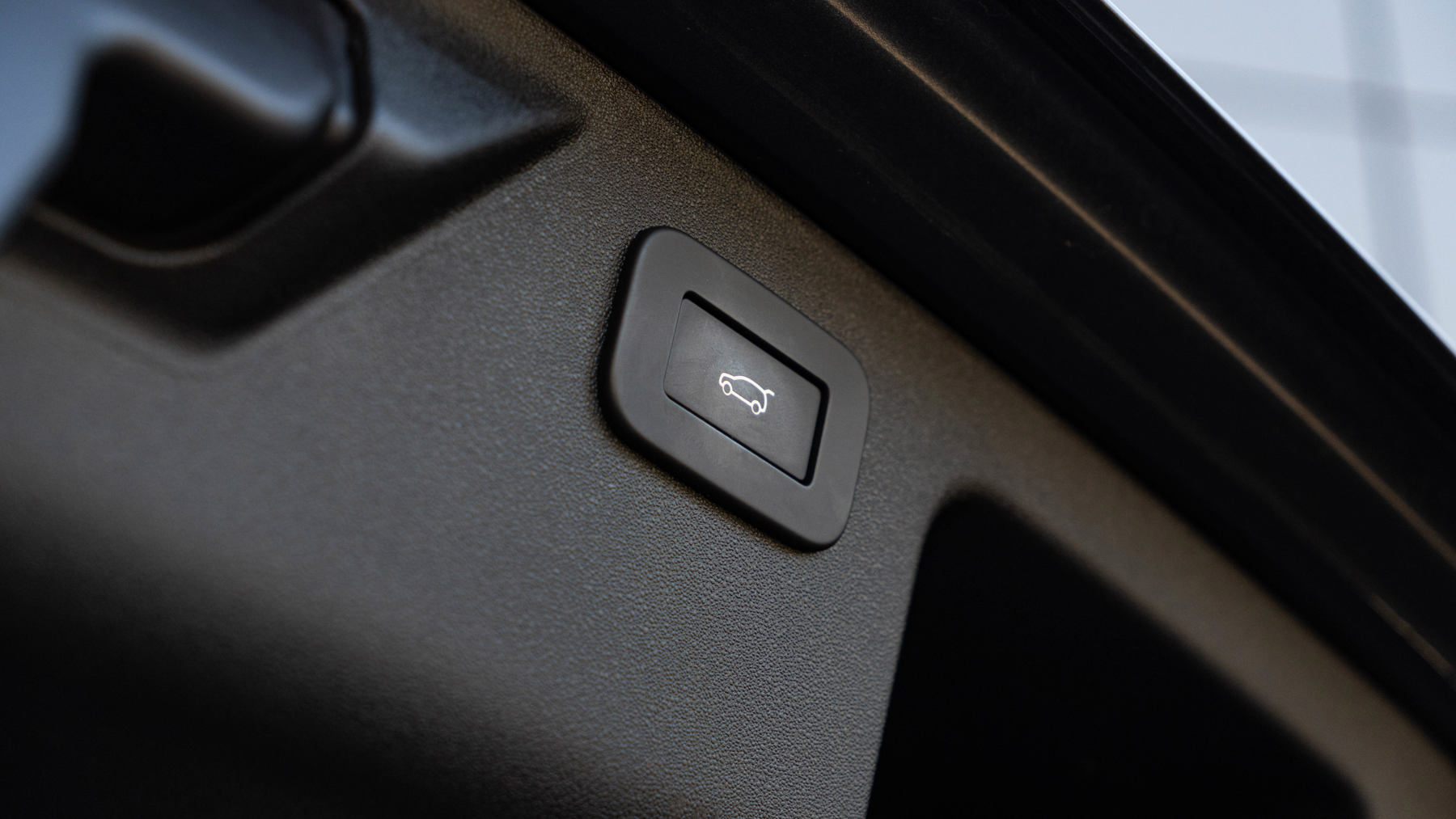 Land Rover DISCOVERY SPORT, SUV, Carpathian Grey.