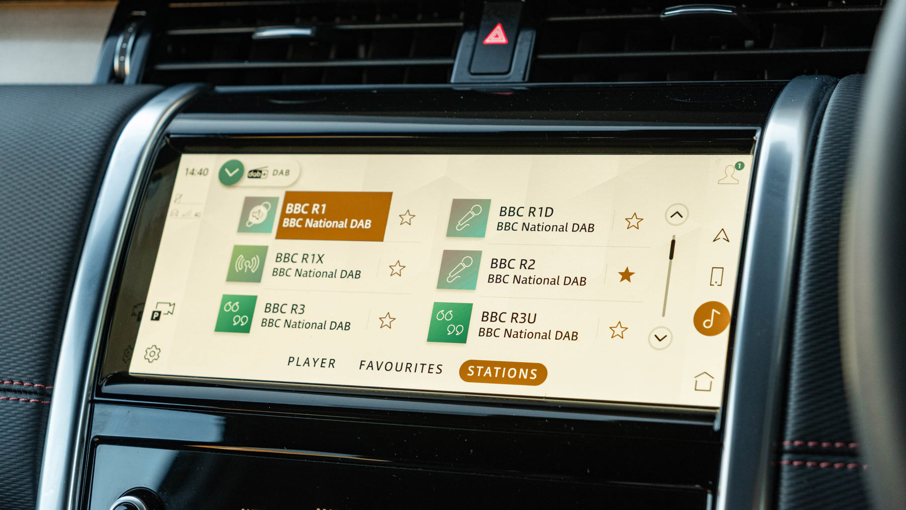 Land Rover DISCOVERY SPORT, SUV, Carpathian Grey.