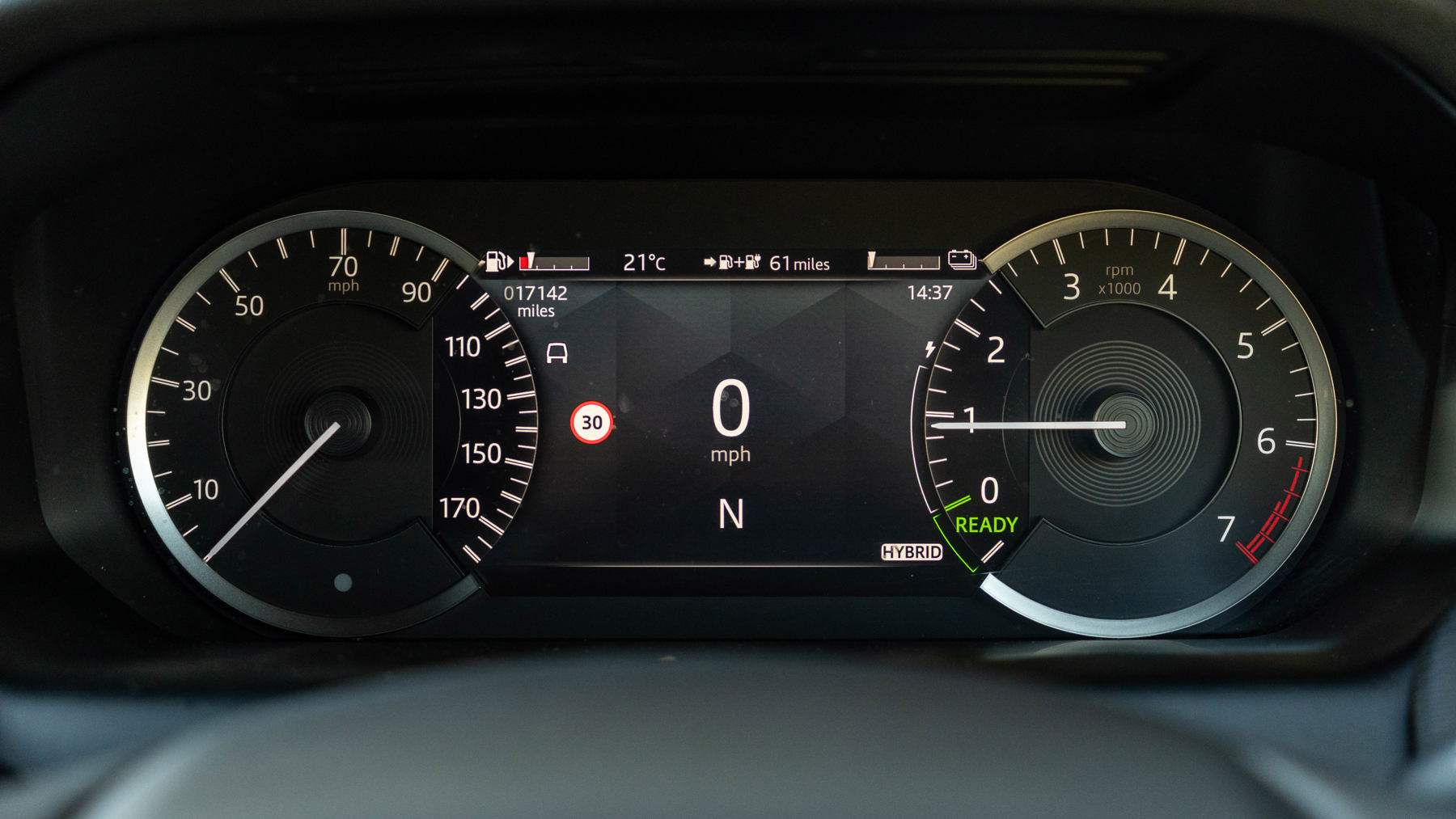 Land Rover DISCOVERY SPORT, SUV, Carpathian Grey.