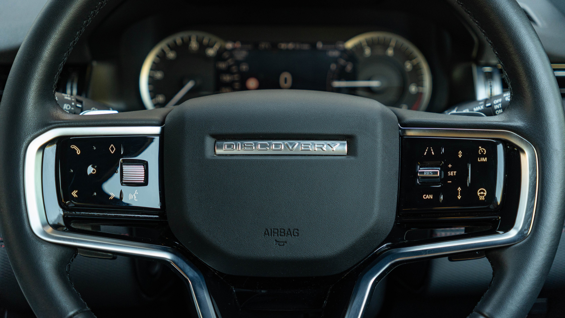 Land Rover DISCOVERY SPORT, SUV, Carpathian Grey.