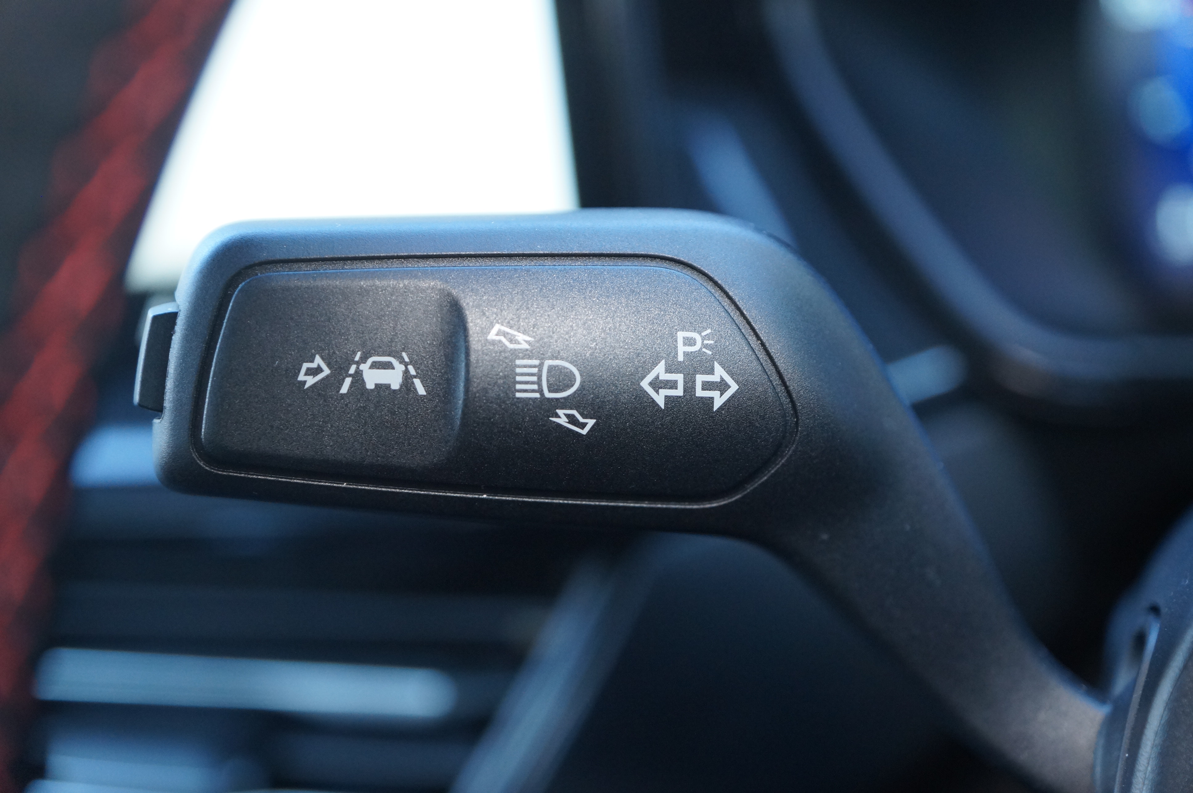 ECOBOOST HYBRID MHEV 155