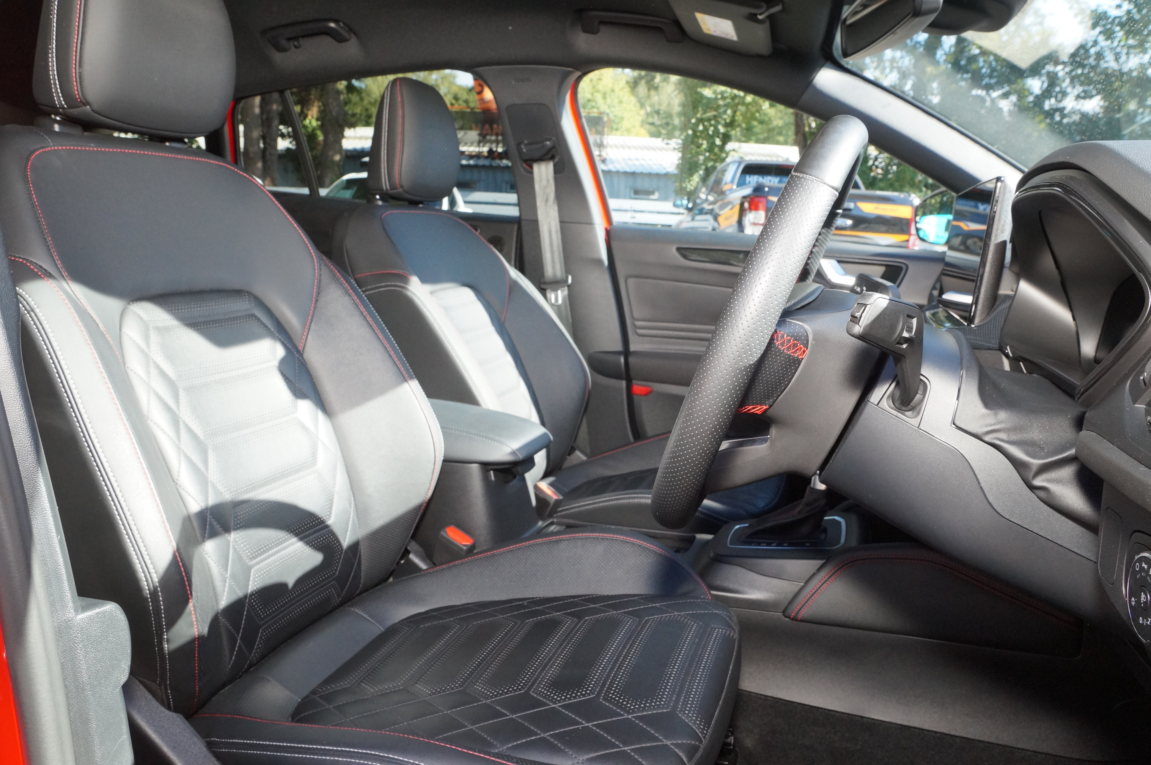 ECOBOOST HYBRID MHEV 155