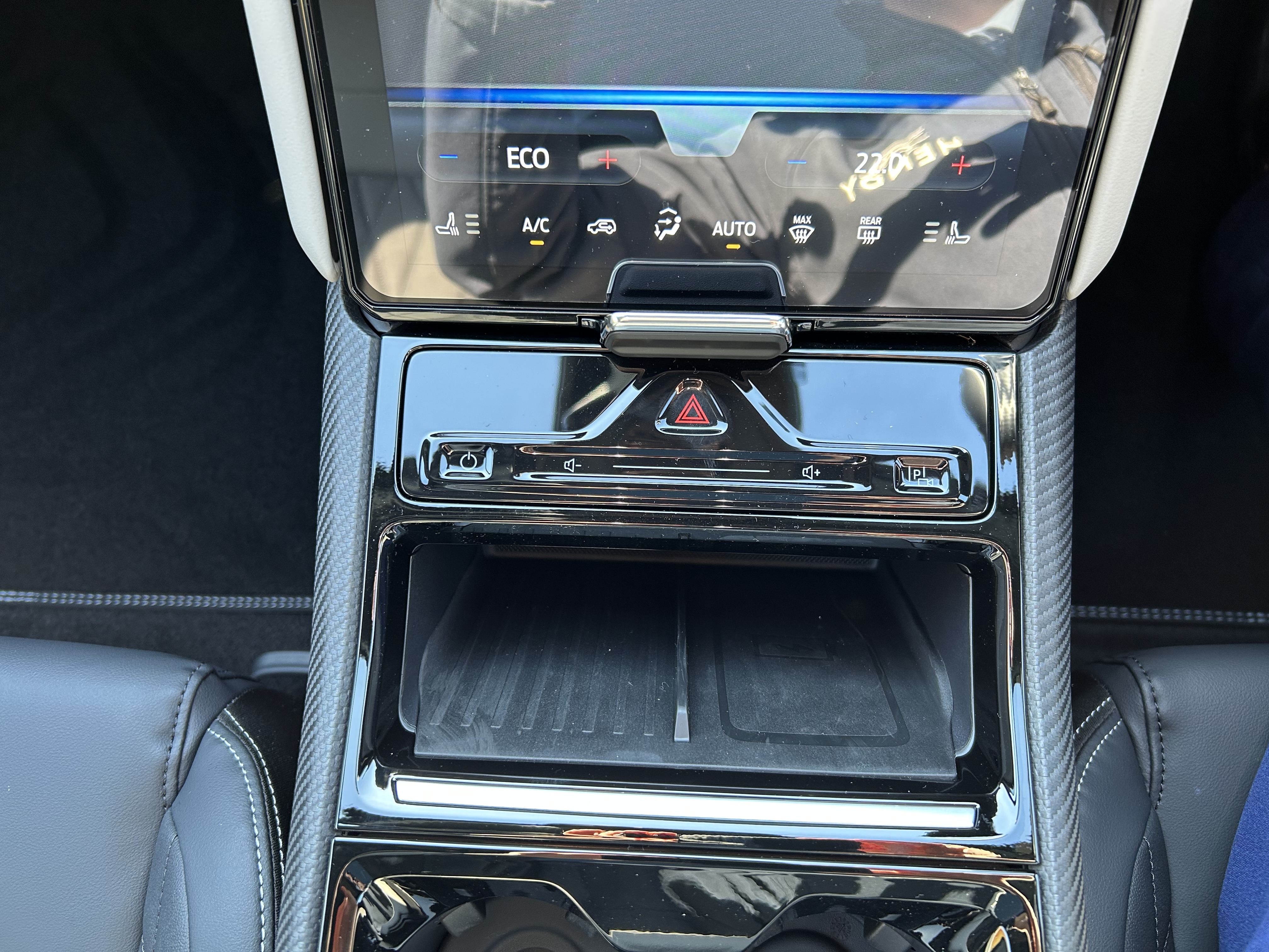 CAPRI PREMIUM 5 DOOR 77KWH EXTENDED RANGE RWD 1 SPEED AUTOMATIC