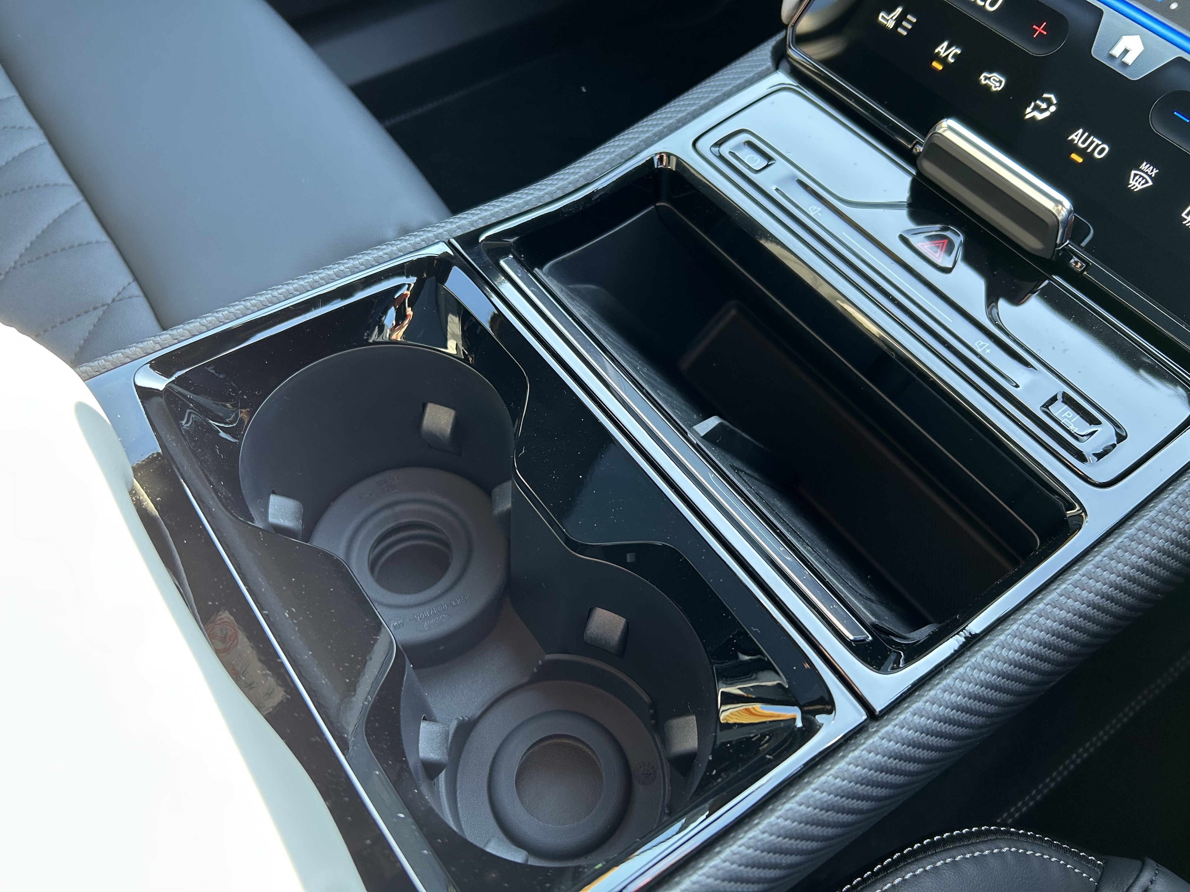 CAPRI PREMIUM 5 DOOR 77KWH EXTENDED RANGE RWD 1 SPEED AUTOMATIC