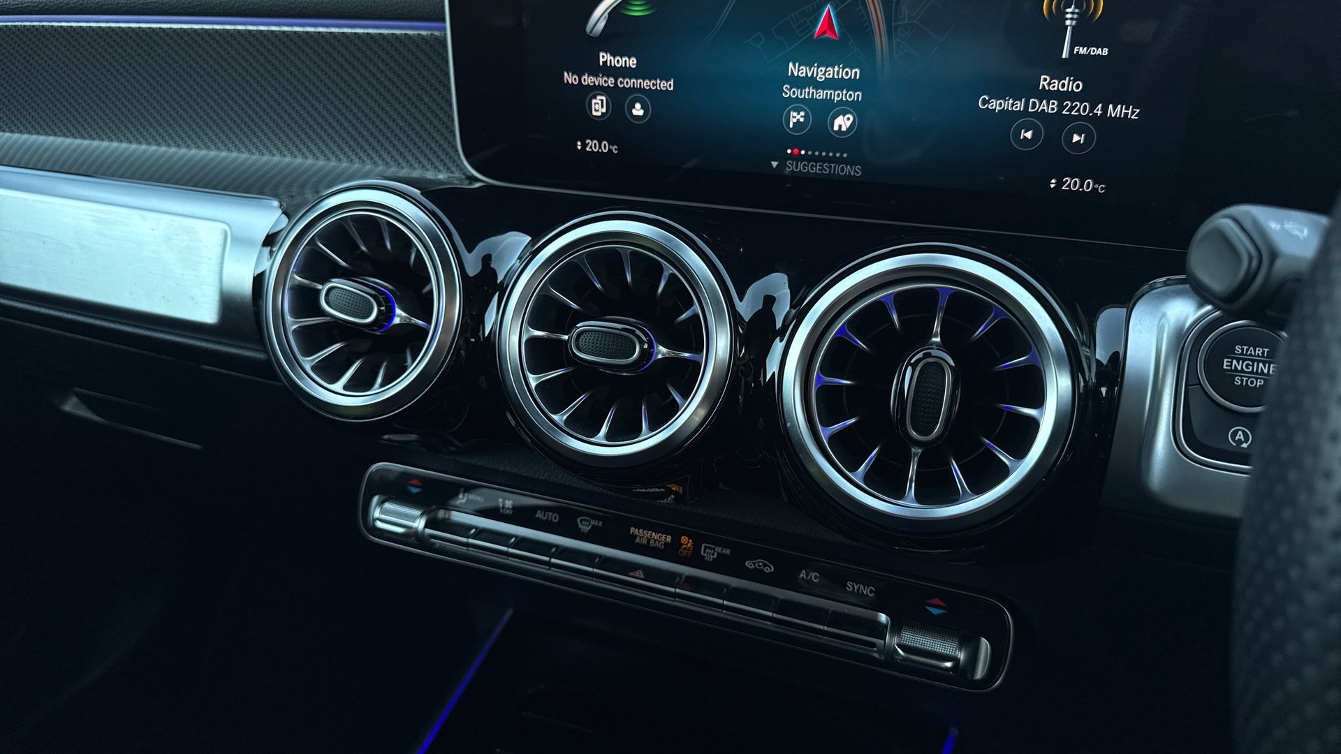 GLB 200 PREMIUM + NIGHT ED 7G-TRONIC