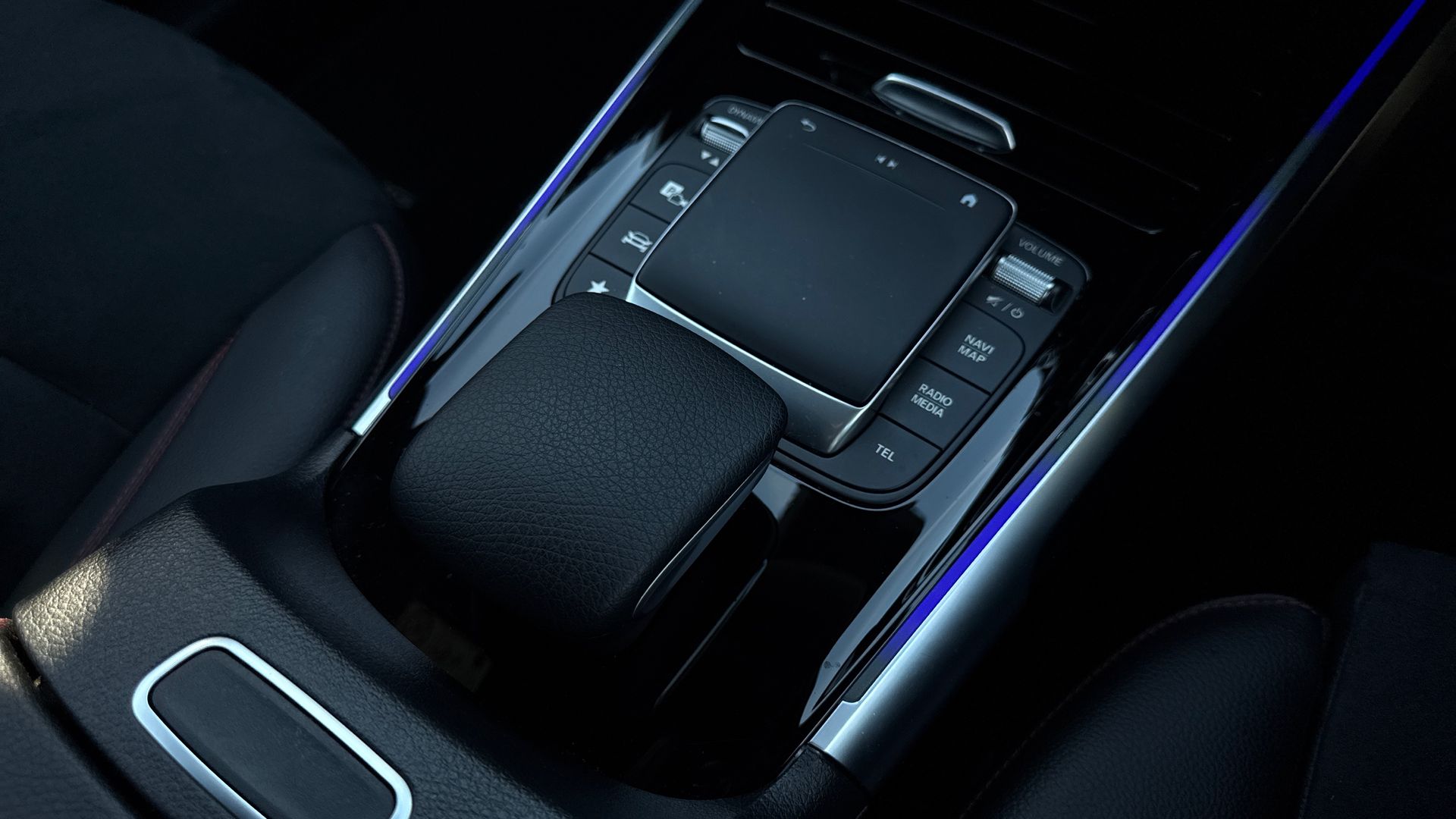 GLB 200 PREMIUM + NIGHT ED 7G-TRONIC