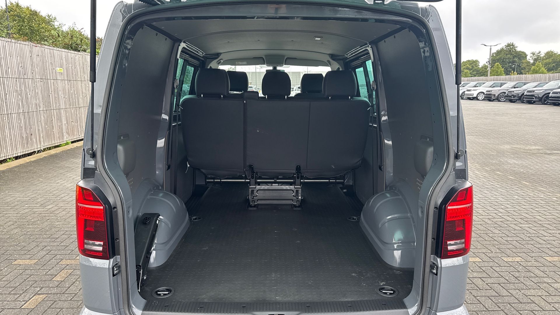 T32 BITDI 204 KOMBI VAN 4MOTION DSG