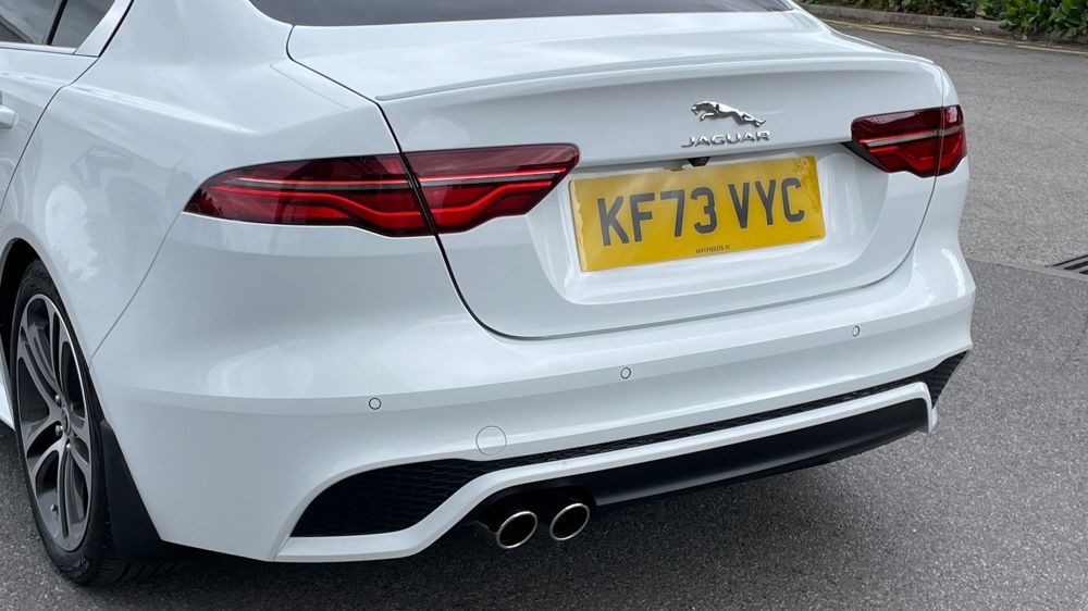 JAGUAR XE