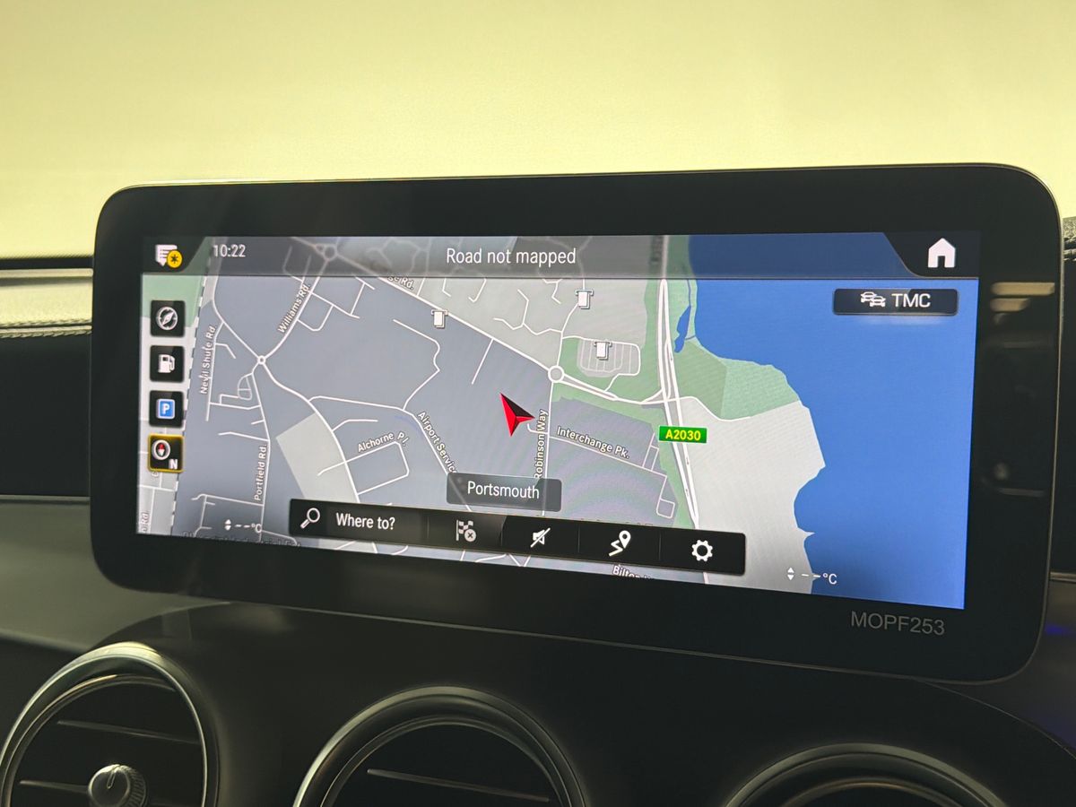 GLC 300 4MATIC PREMIUM 9G-TRONIC