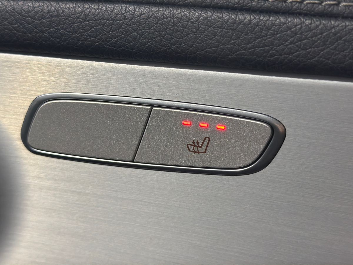 GLC 300 4MATIC PREMIUM 9G-TRONIC