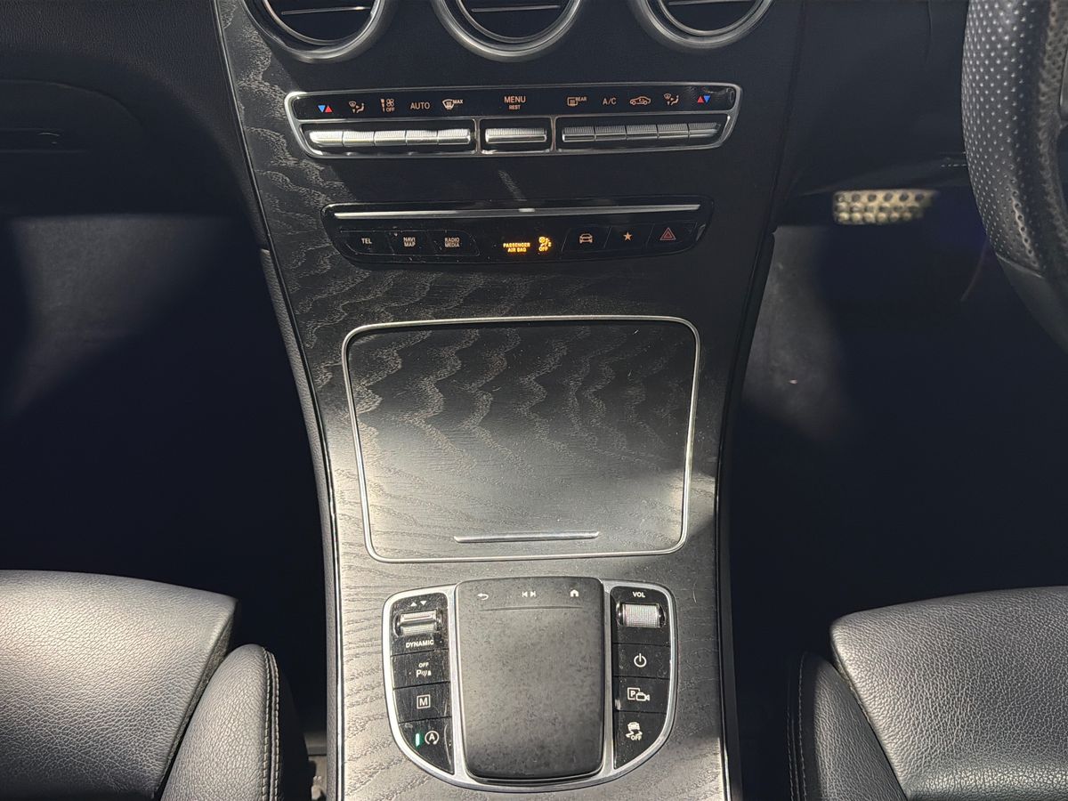 GLC 300 4MATIC PREMIUM 9G-TRONIC